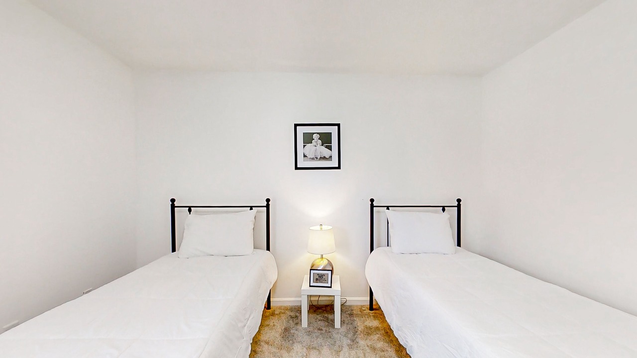Photo of Bedroom in Westside