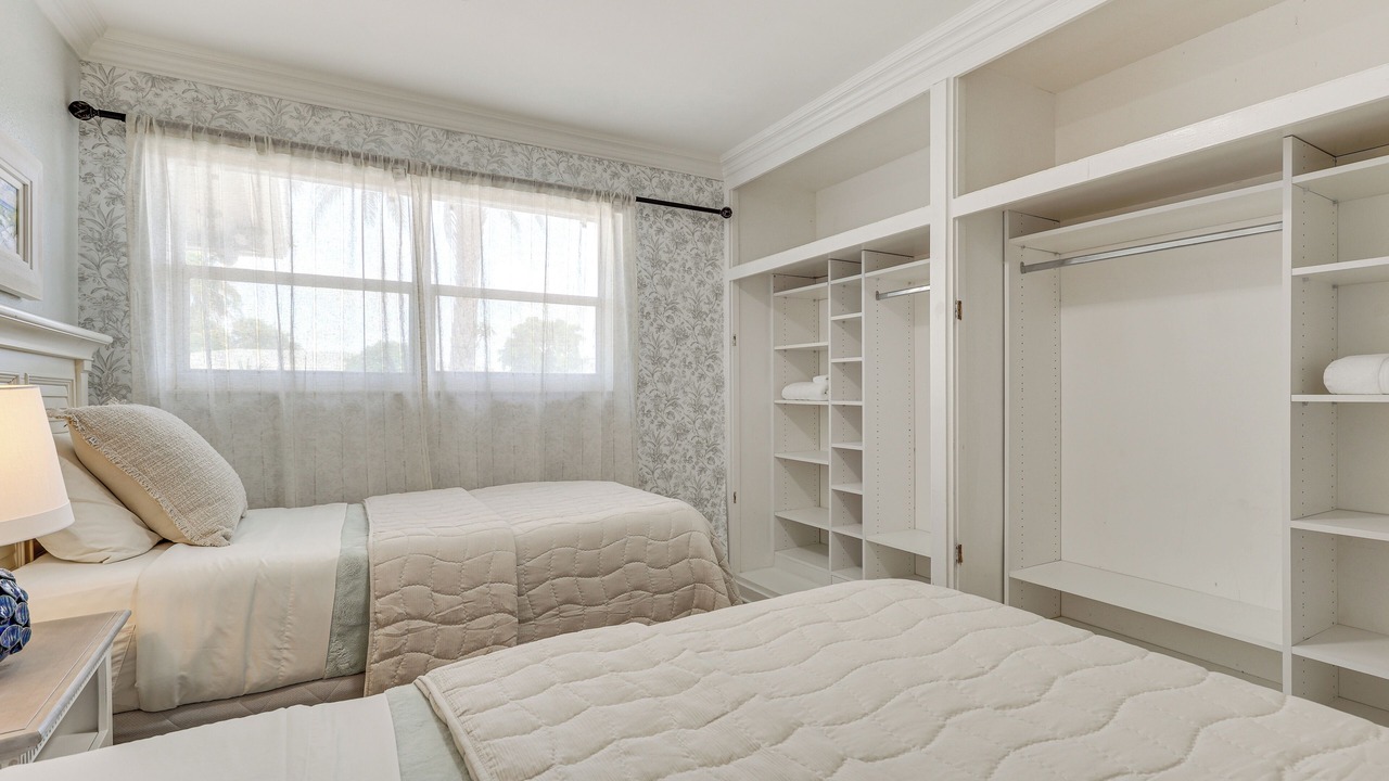 Photo of Bedroom in Deerfield Beach