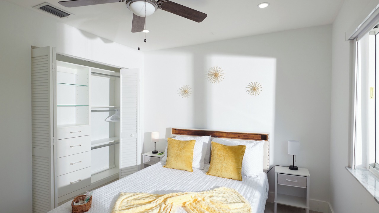 Photo of Bedroom in Tamiami