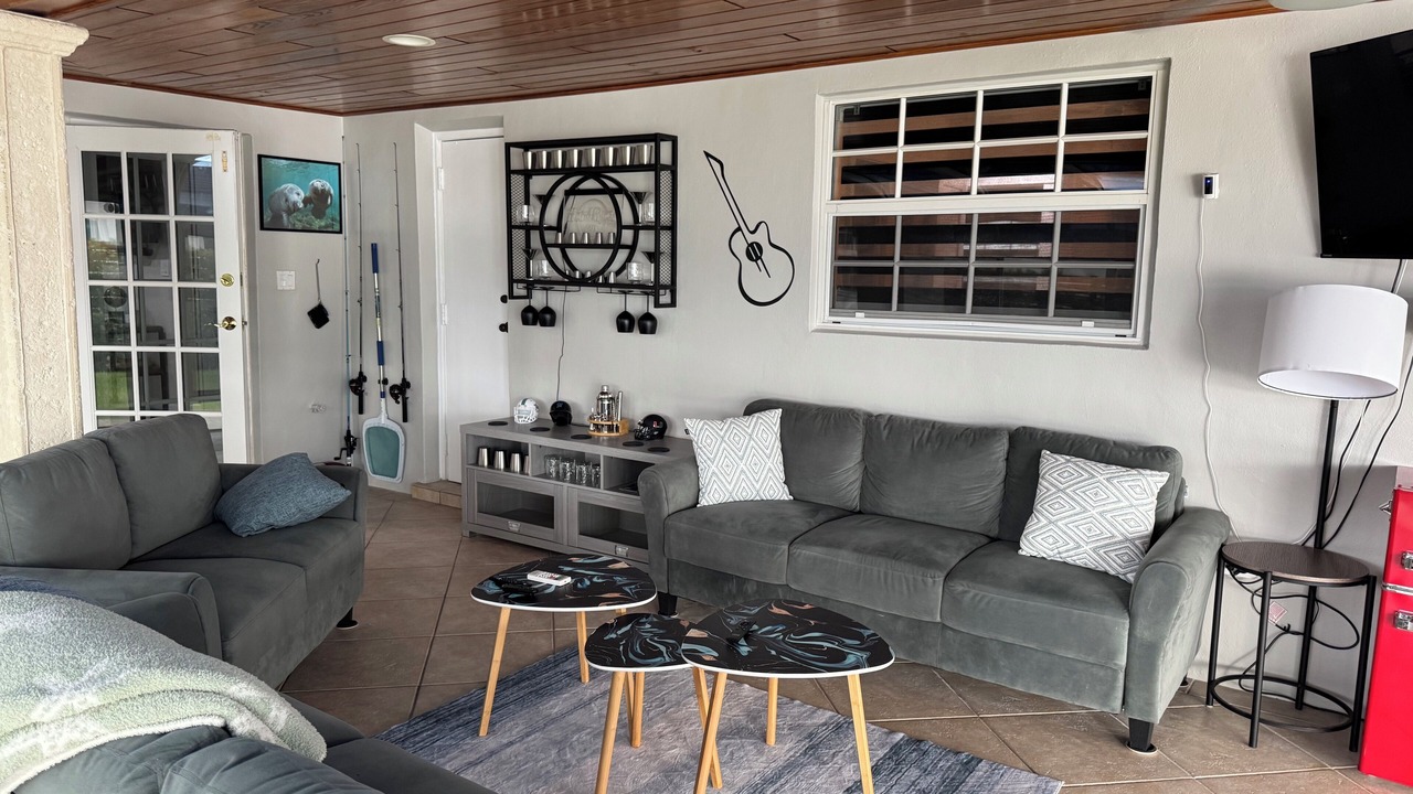 Photo of Livingroom in Miami Lakes
