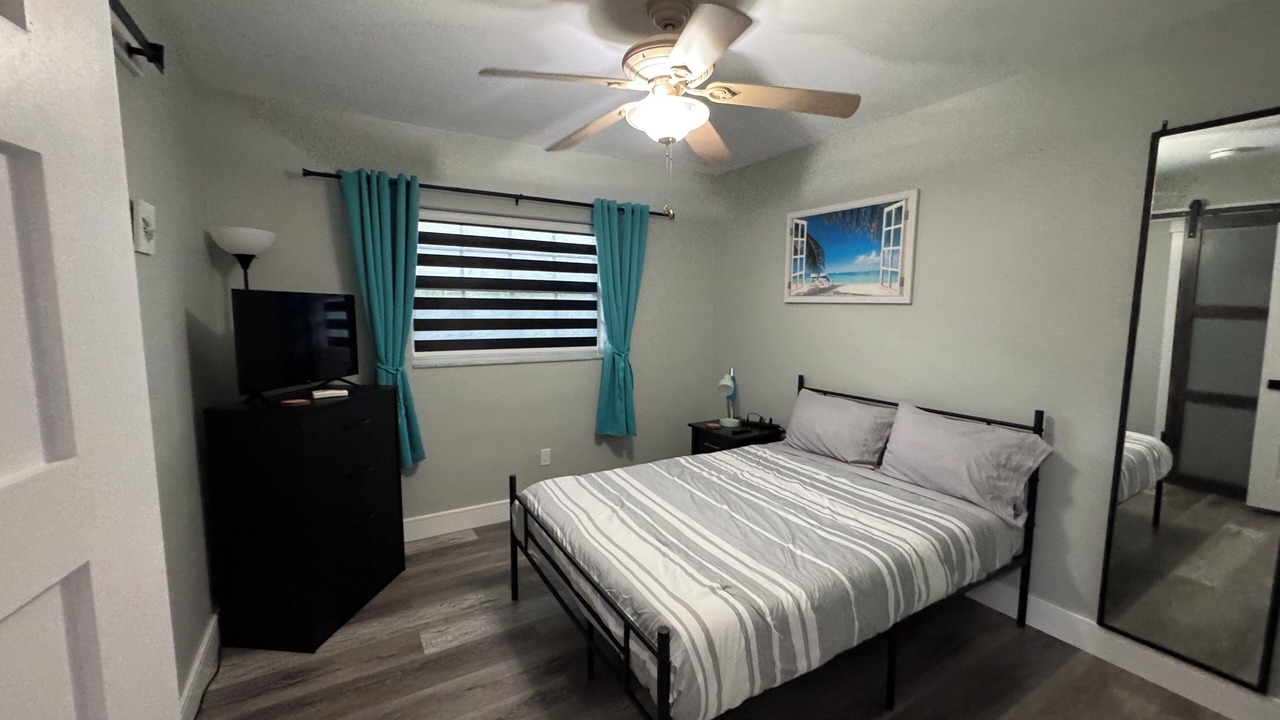 Photo of Bedroom in Miami Lakes