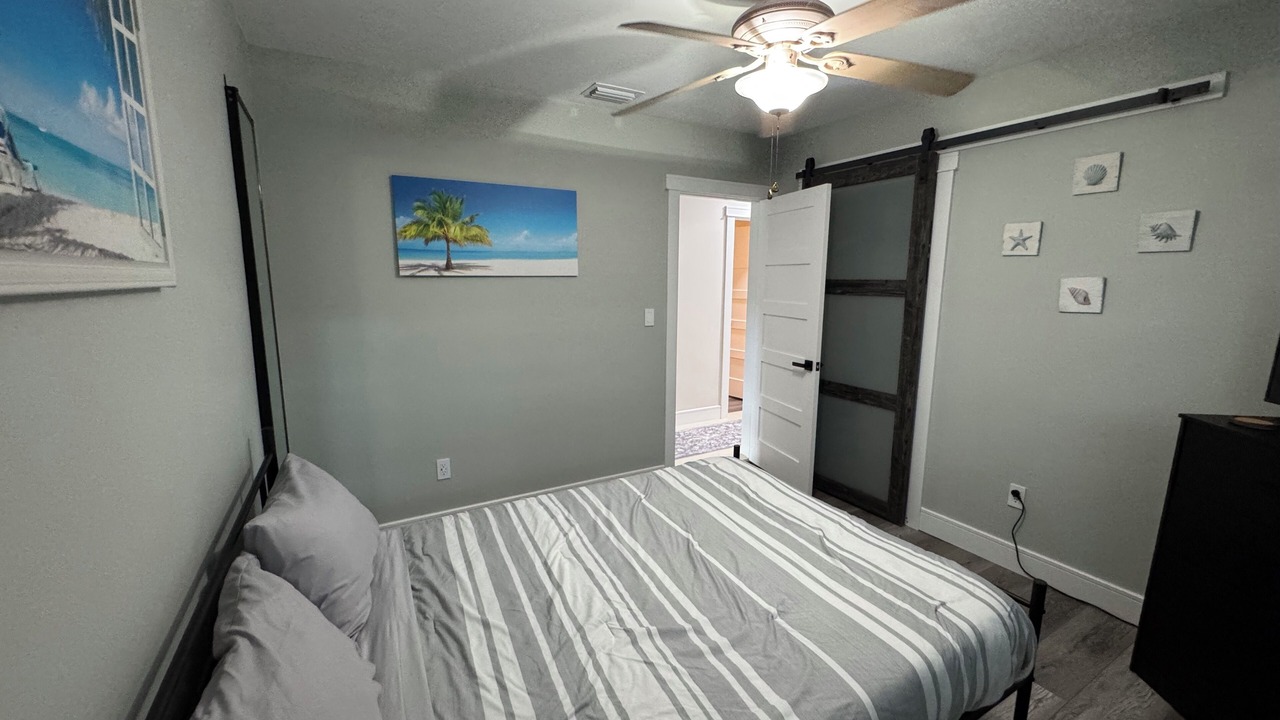 Photo of Bedroom in Miami Lakes