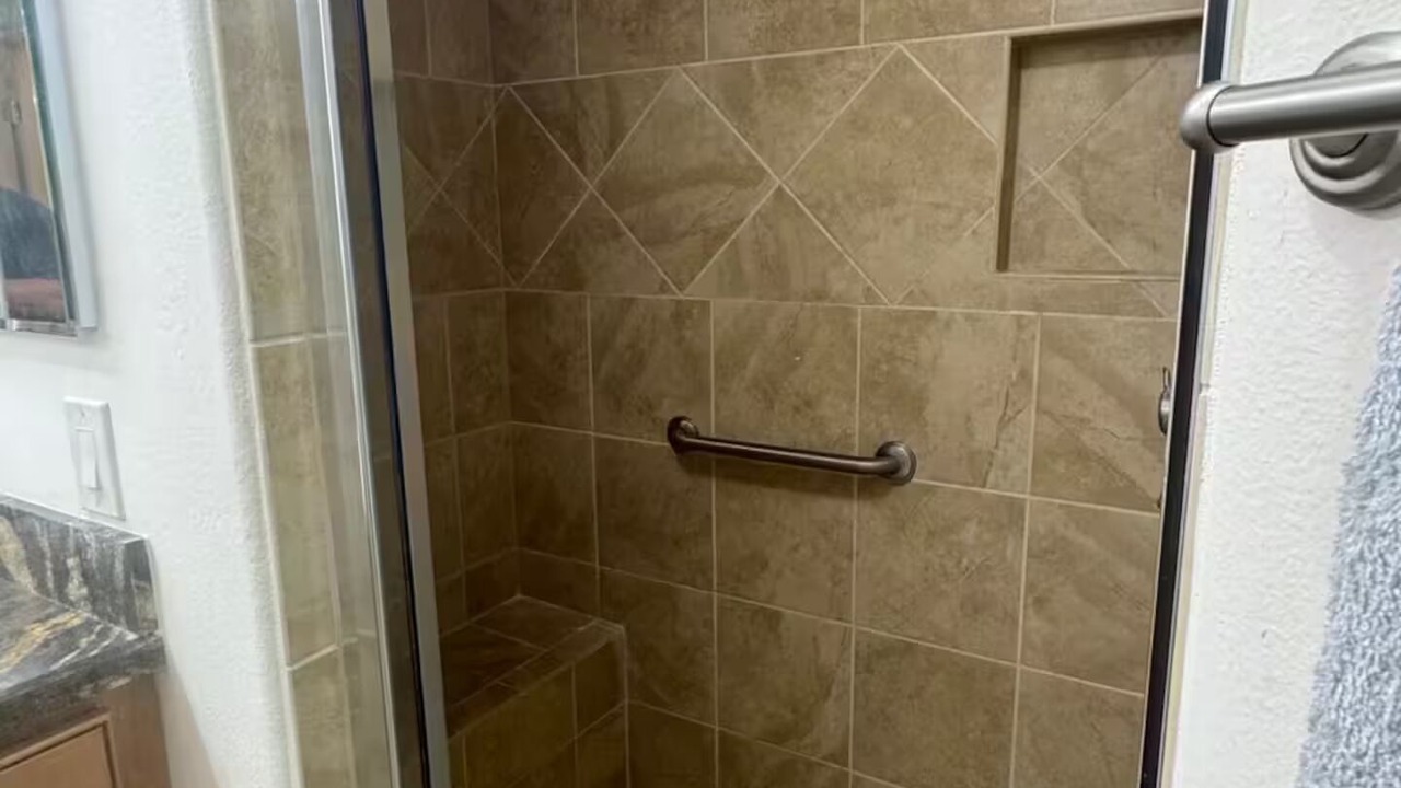 Photo of Bathroom in Duval