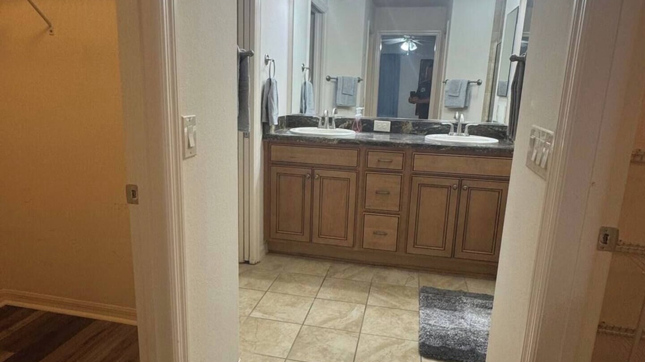 Photo of Bathroom in Duval