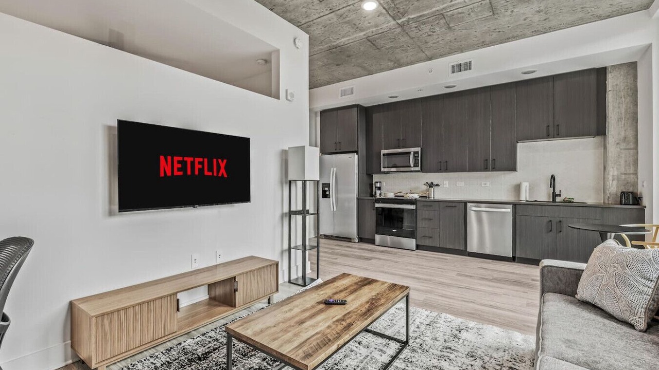 Photo of Livingroom in Channel District