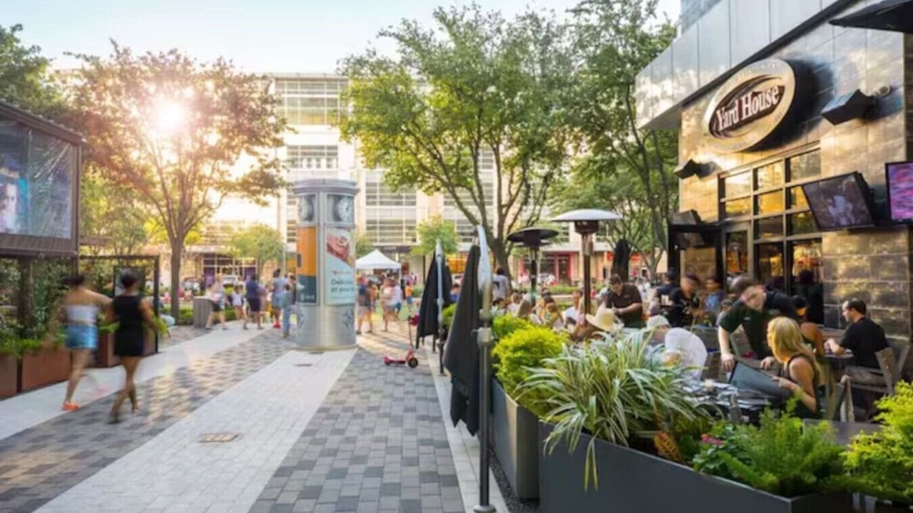 Photo of Others in Carver City - Lincoln Gardens