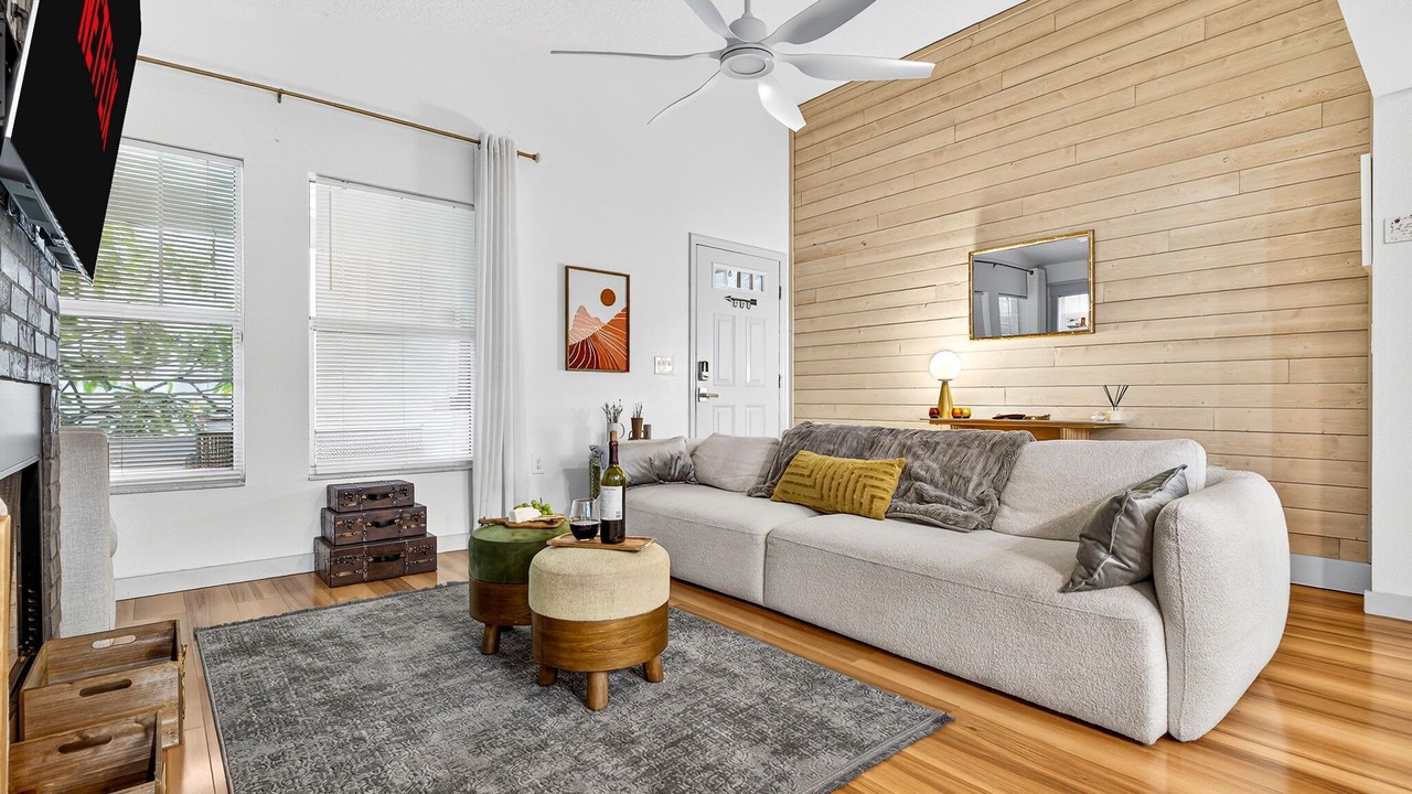 Photo of Livingroom in South Seminole Heights