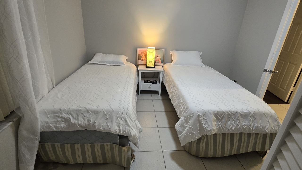 Photo of Bedroom in Coral Springs
