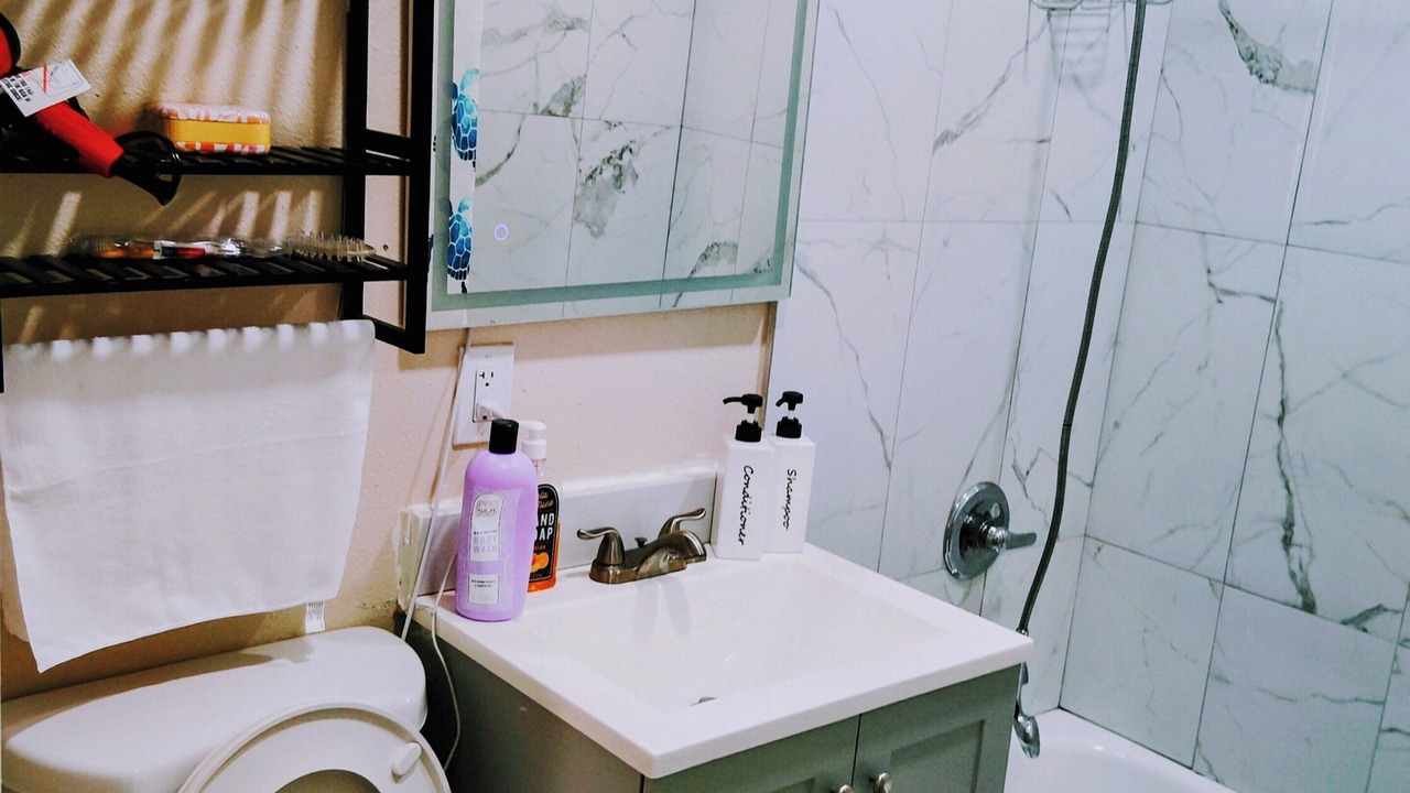Photo of Bathroom in Riviera Beach