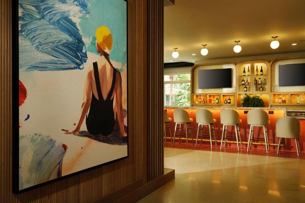 Photo of Others in Surfside