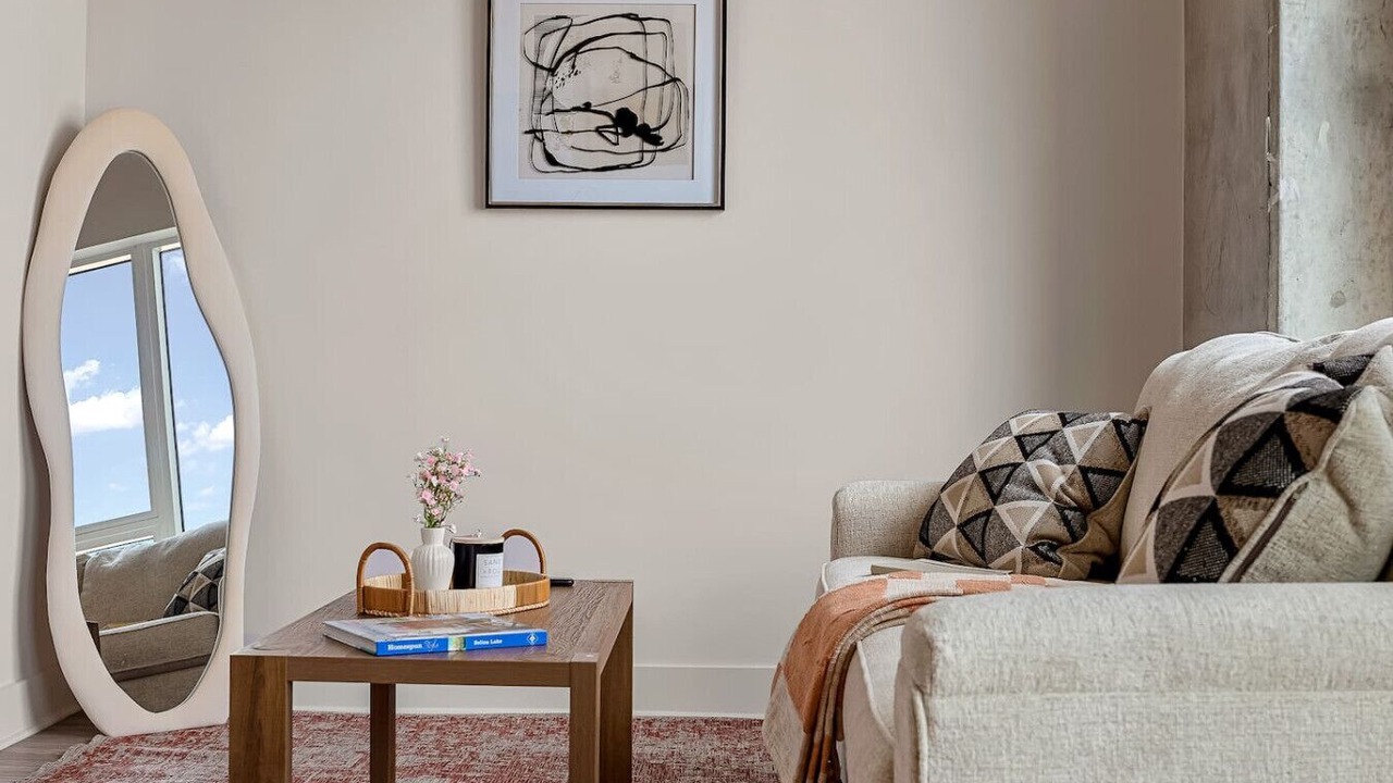 Photo of Livingroom in Channel District