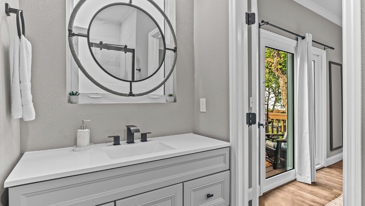 Photo of Bathroom in Old Town