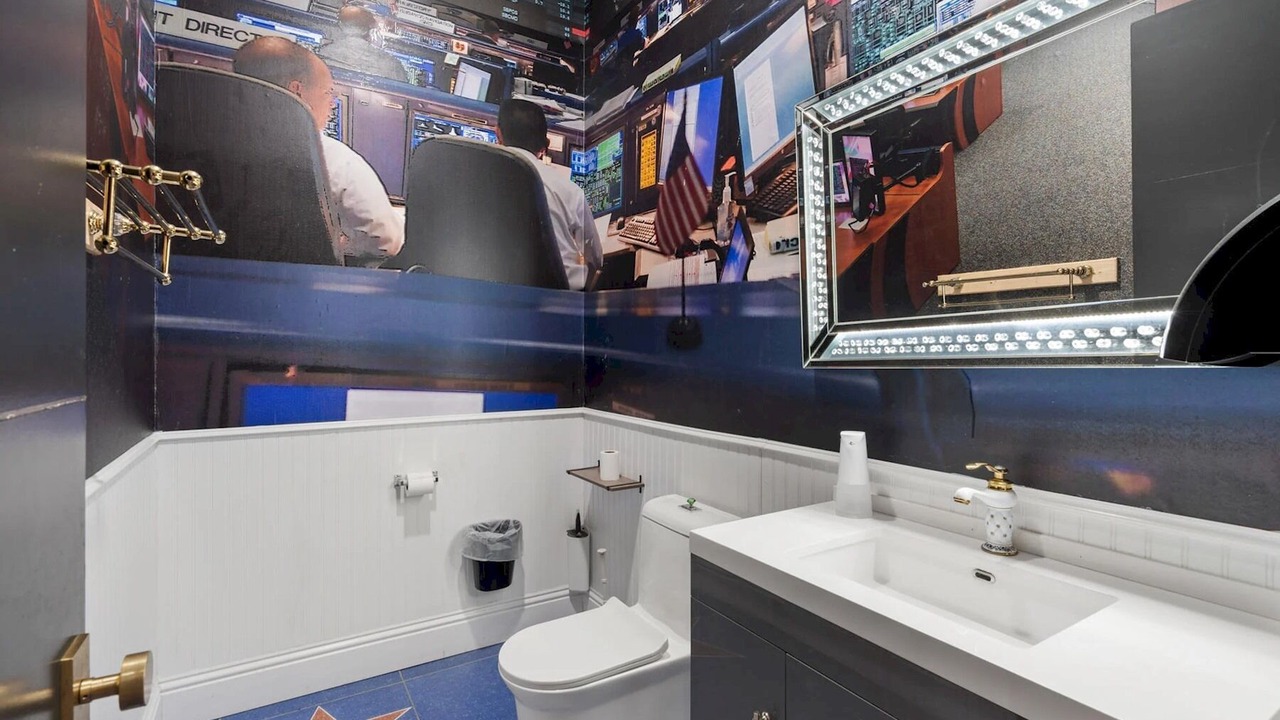 Photo of Bathroom in Windwood Bay