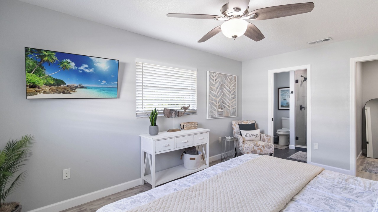 Photo of Bedroom in Whitney Beach