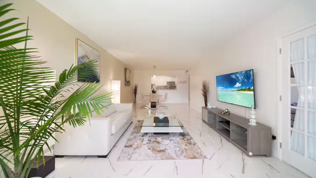Photo of Livingroom in Sunny Isles Beach