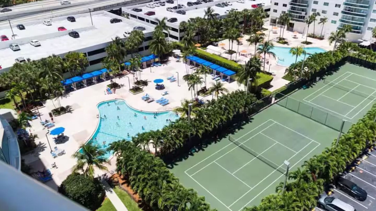 Photo of Others in Sunny Isles Beach