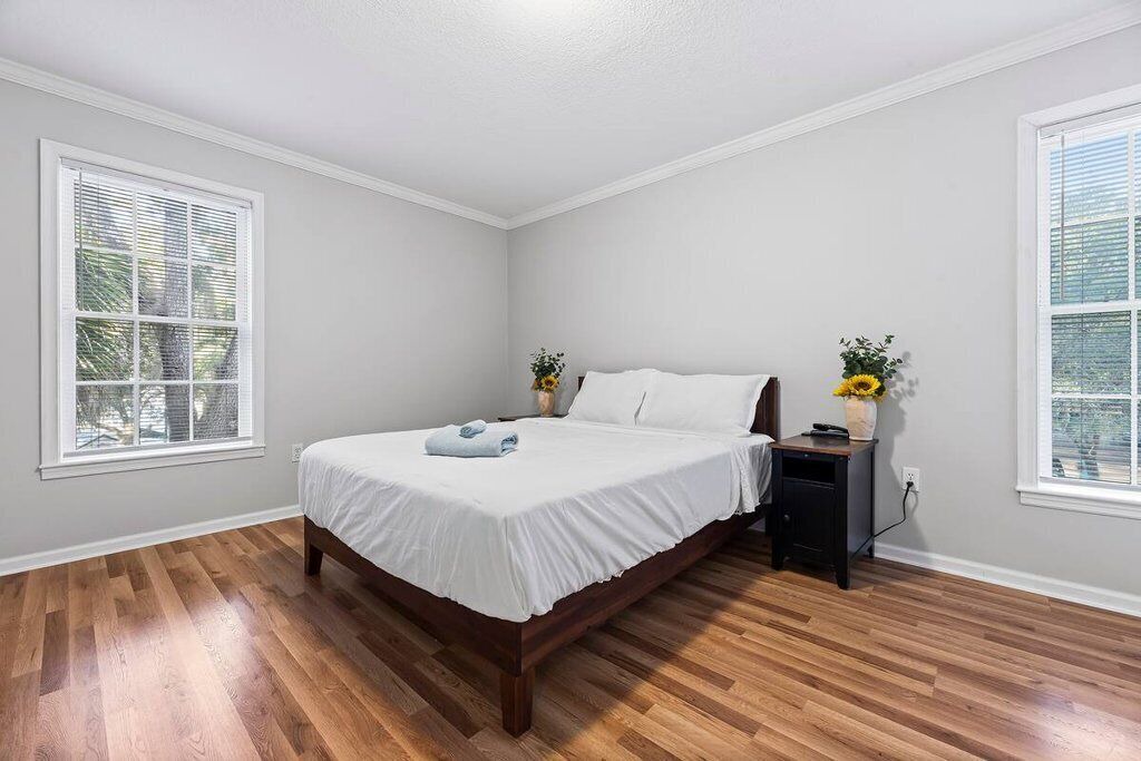 Photo of Bedroom in Haile Plantation