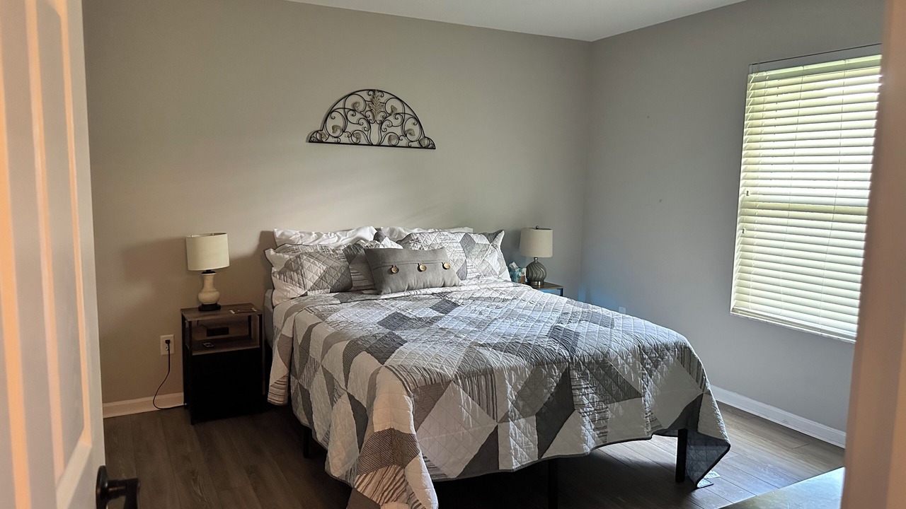 Photo of Bedroom in Westside