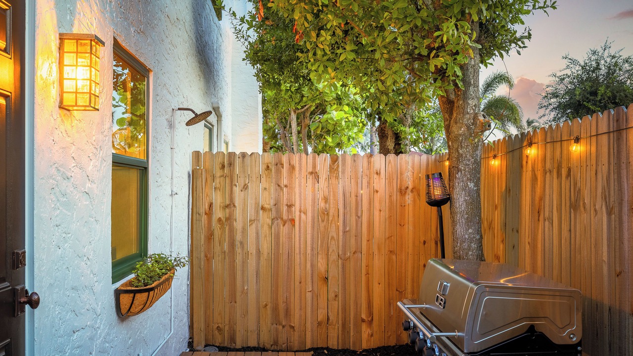 Photo of Outdoor in Parker Ridge
