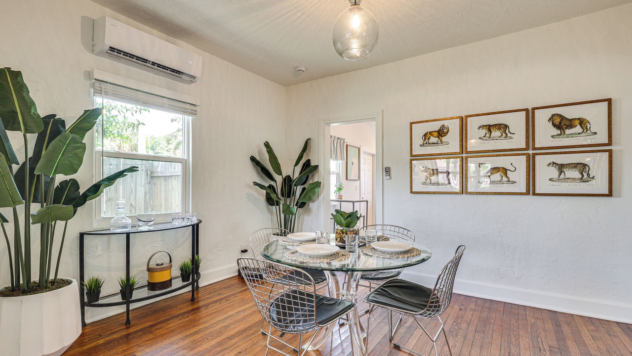 Photo of Livingroom in Parker Ridge