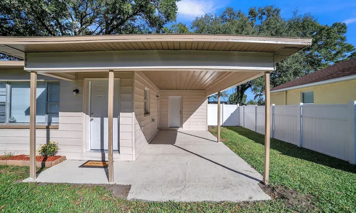 Photo of Outdoor in Plant City