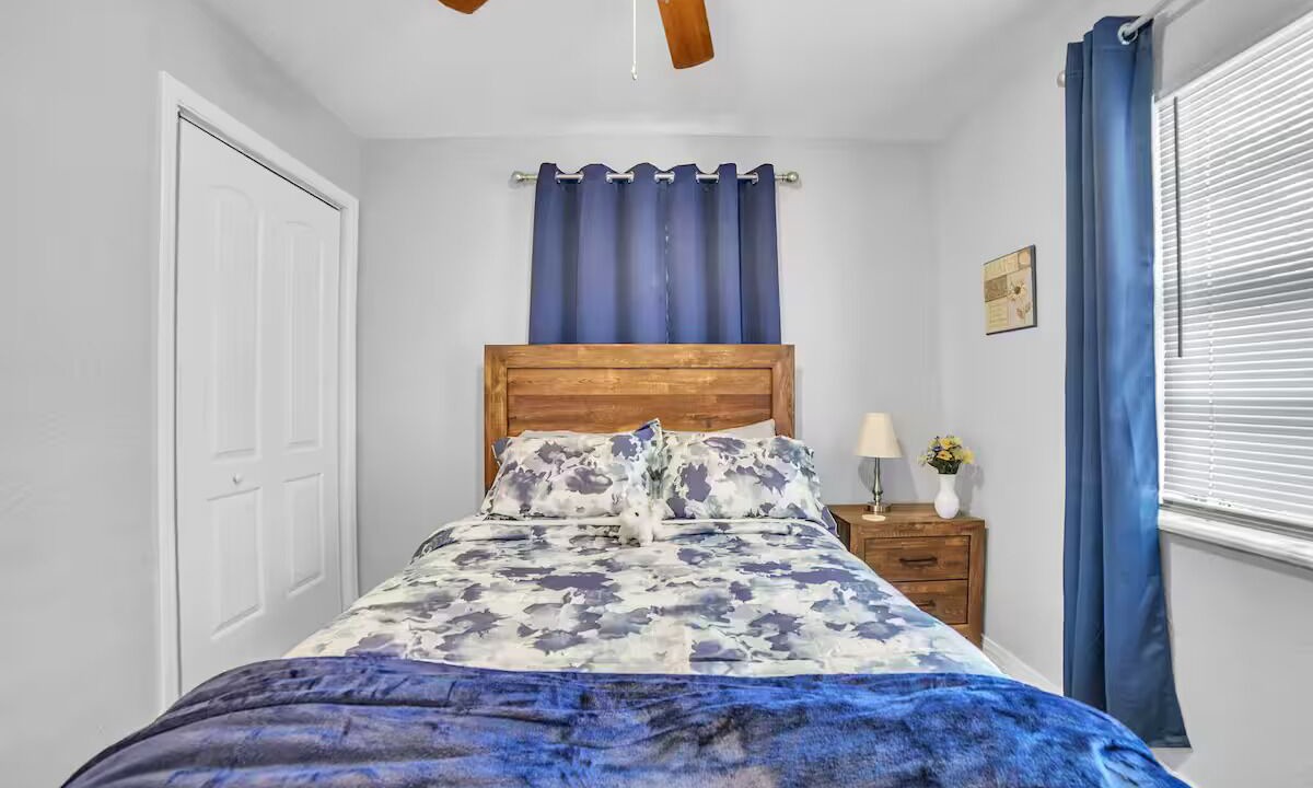 Photo of Bedroom in Plant City