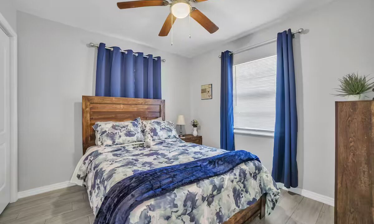 Photo of Bedroom in Plant City