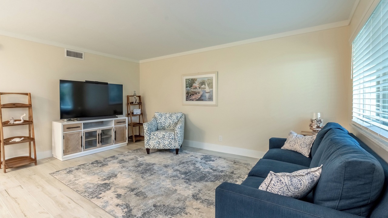 Photo of Livingroom in Coquina Sands