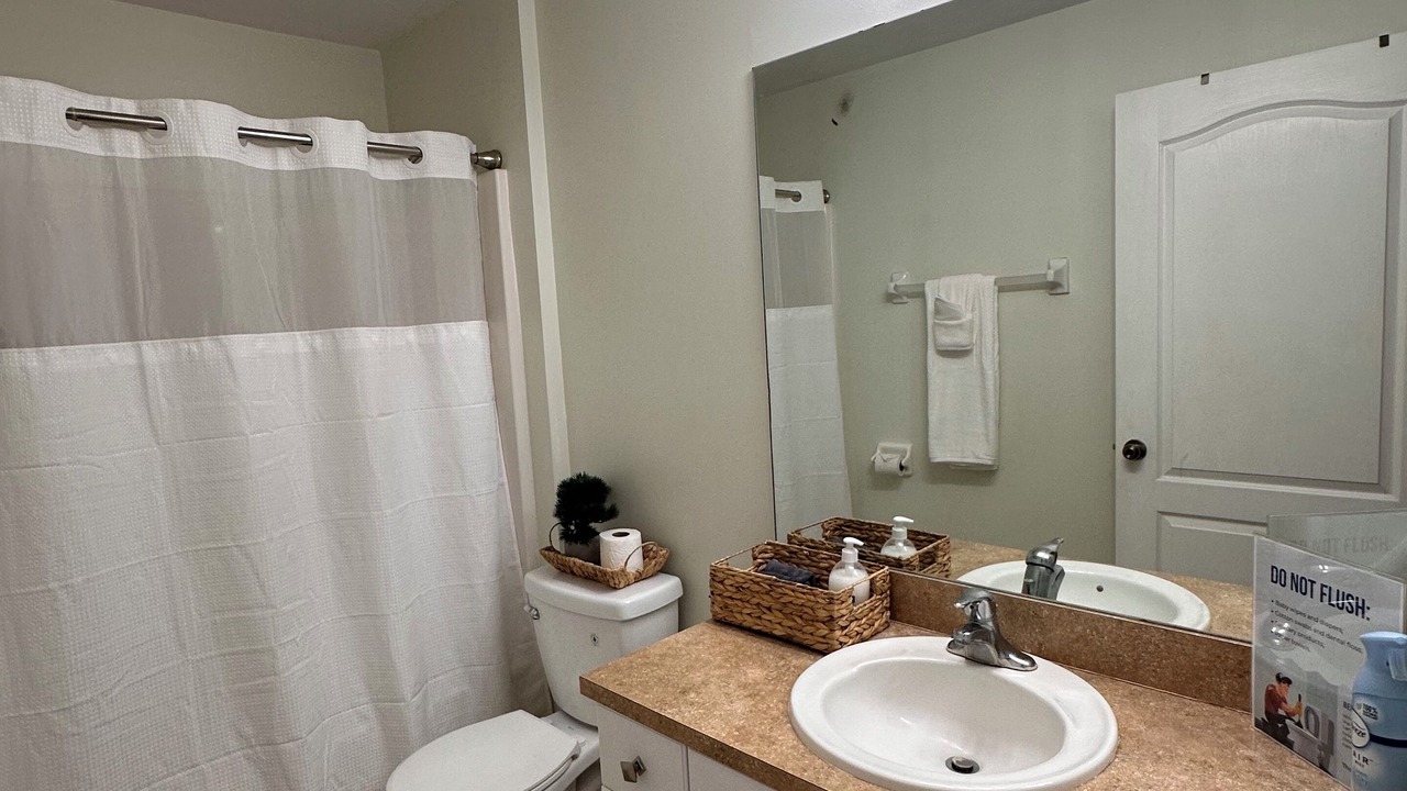 Photo of Bathroom in Mariner
