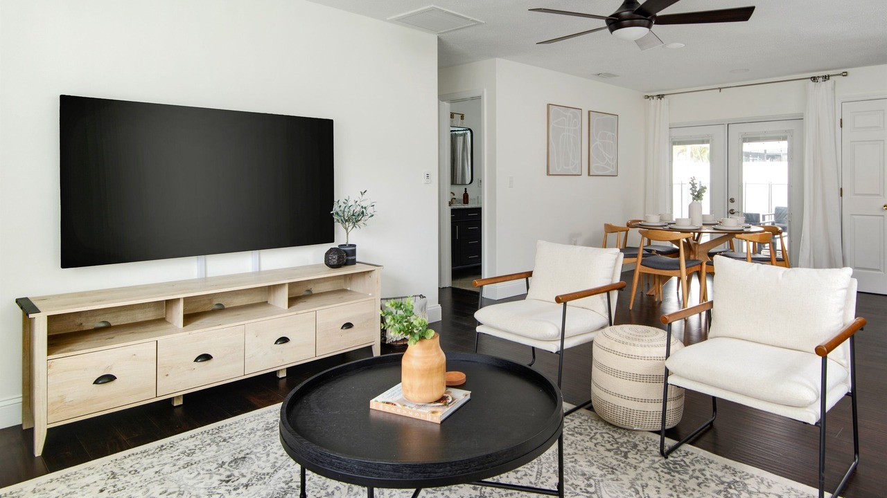 Photo of Livingroom in Walsingham