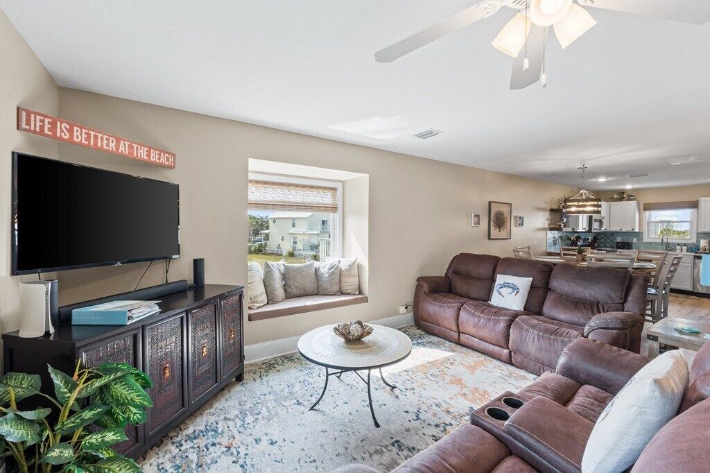 Photo of Livingroom in Port St. Joe