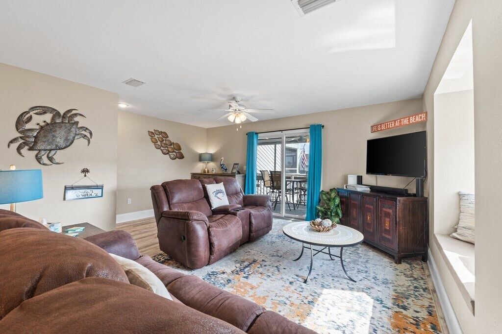 Photo of Livingroom in Port St. Joe