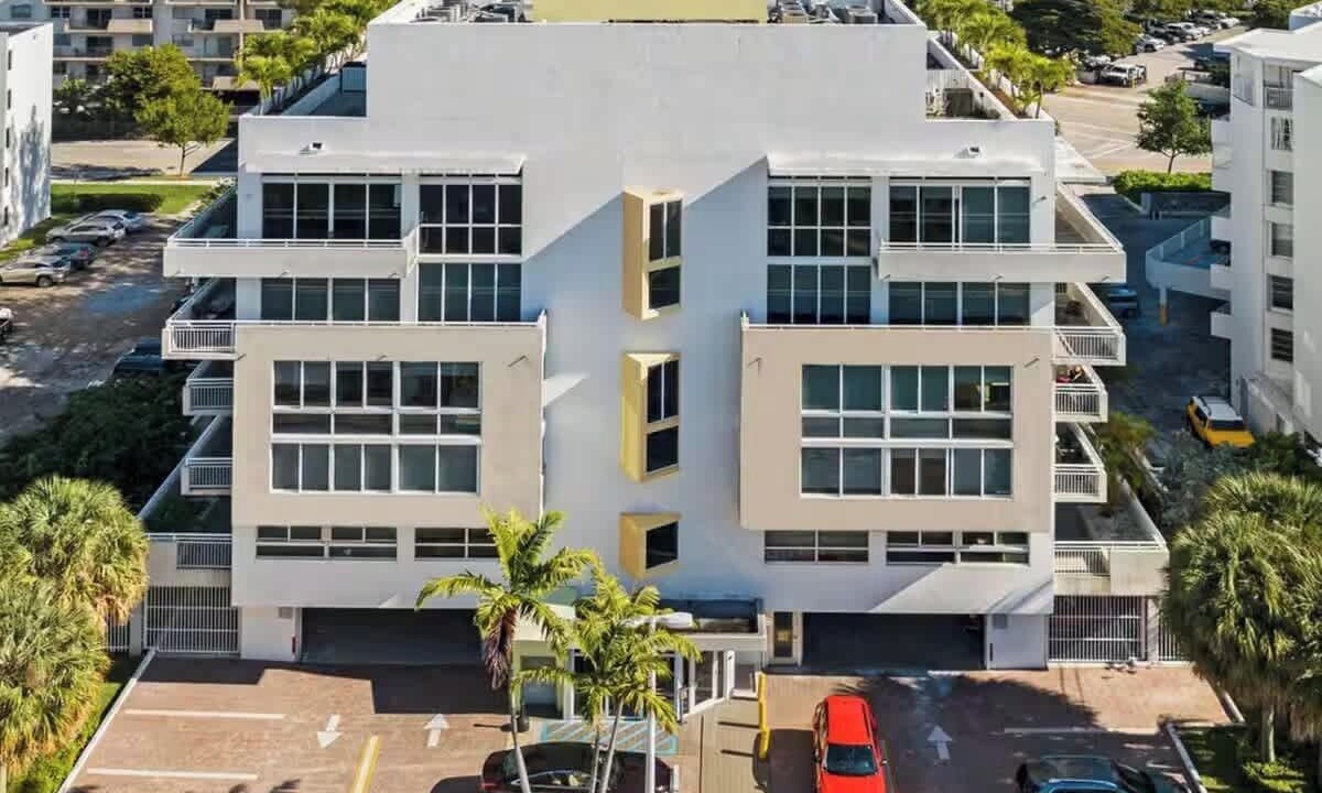 Photo of Outdoor in Sunny Isles Beach