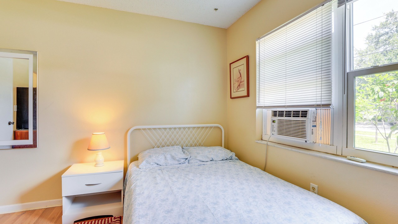 Photo of Bedroom in Pinellas Park