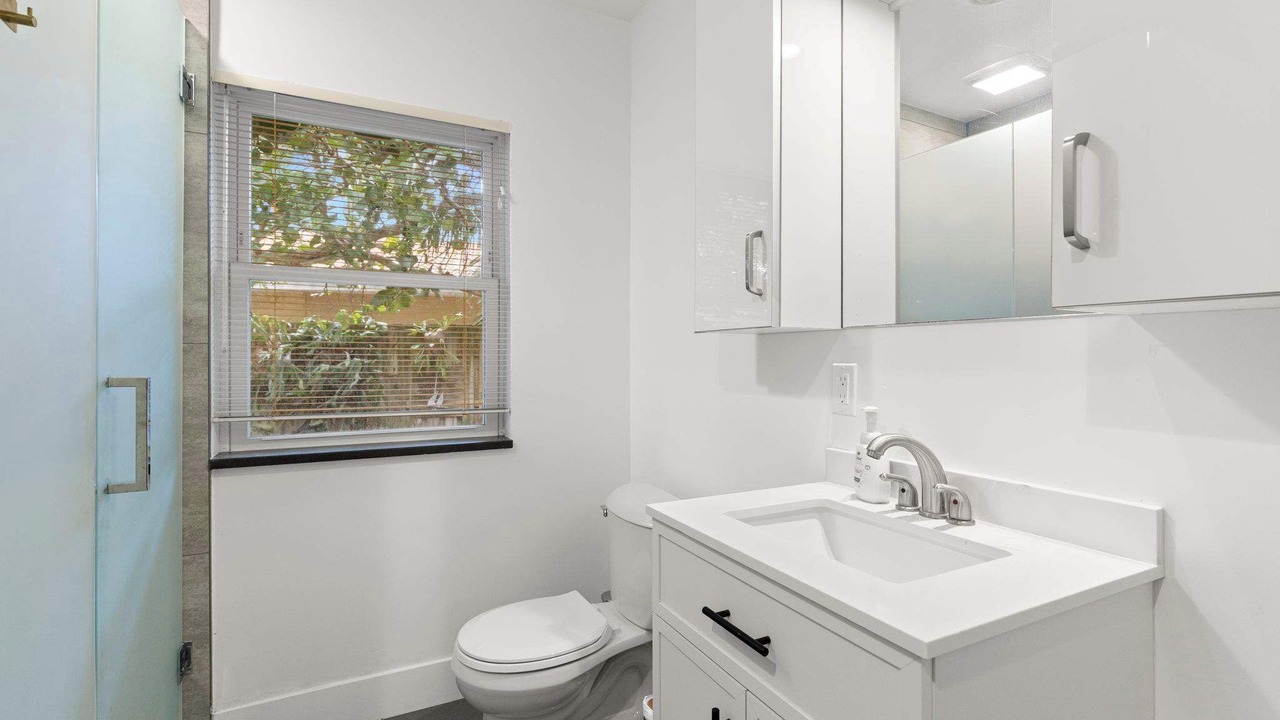Photo of Bathroom in Snell Isle
