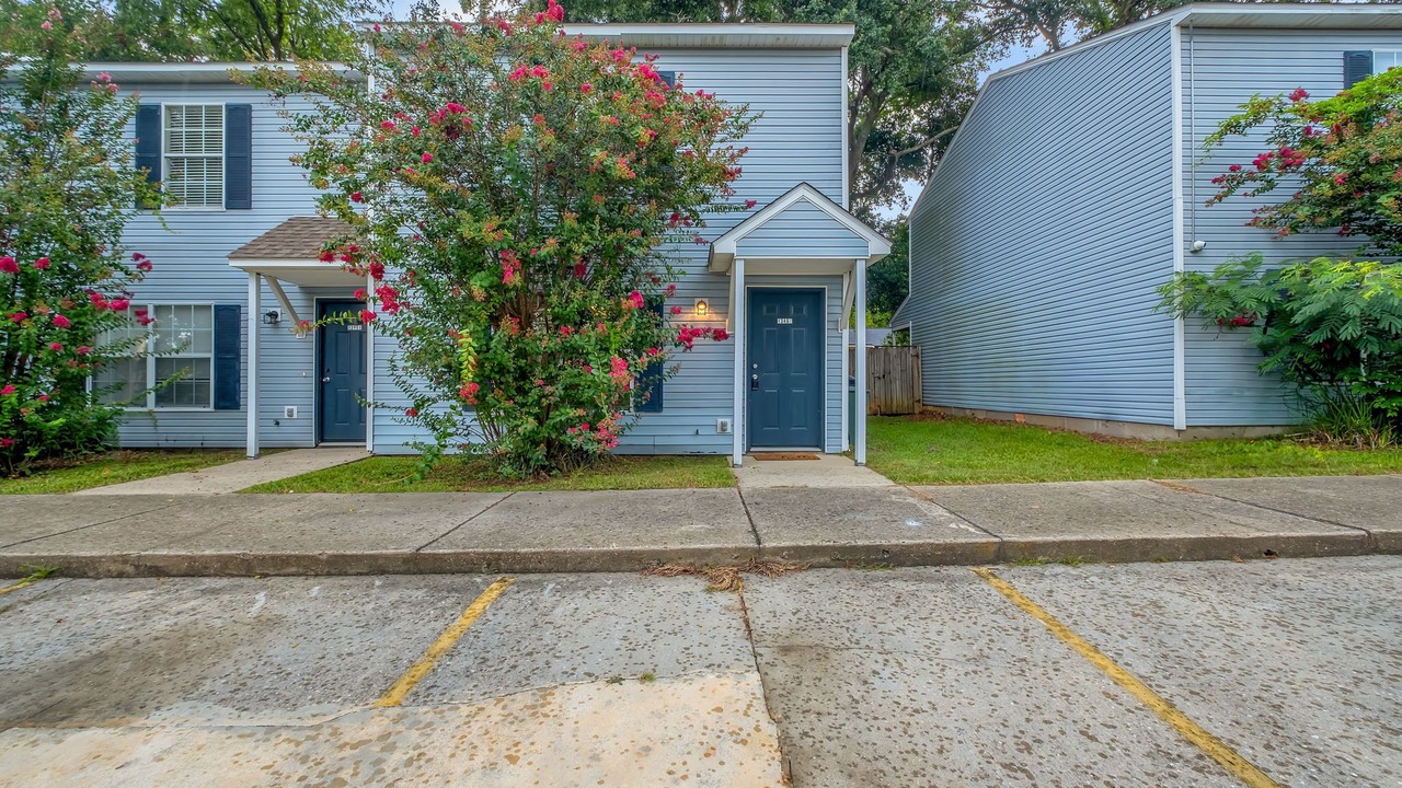 Photo of Others in Griffin Heights