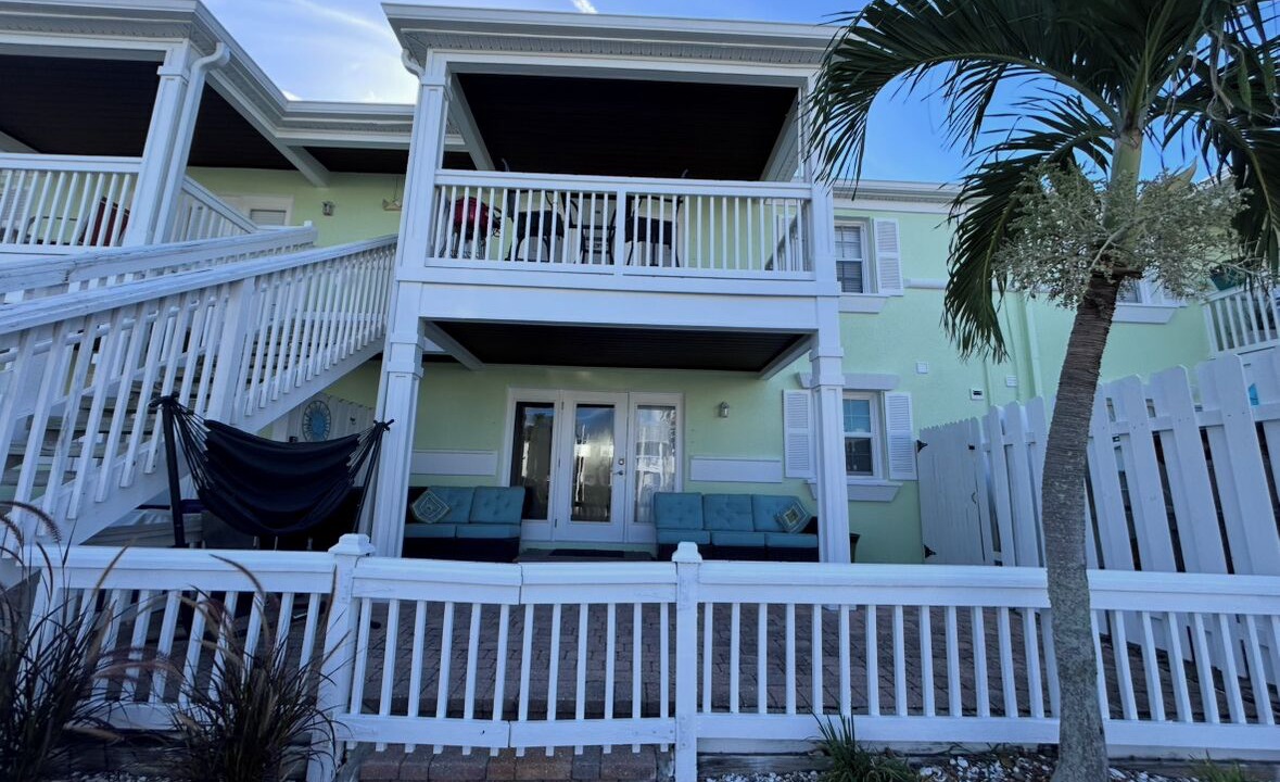 Photo of Patio Balcony in Coquina Key