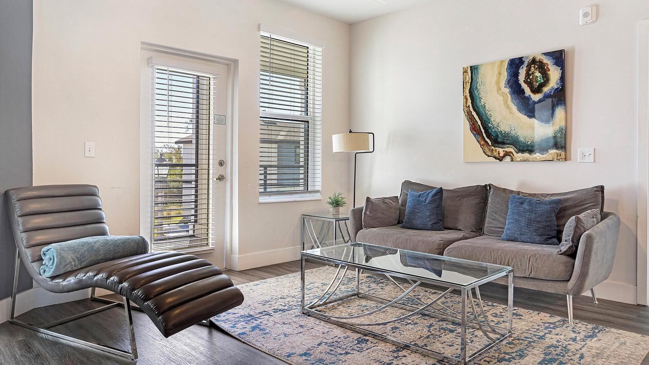 Photo of Livingroom in Port Tampa City