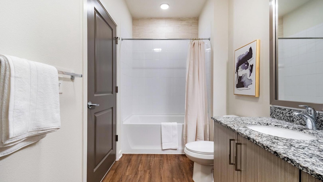 Photo of Bathroom in Tropic