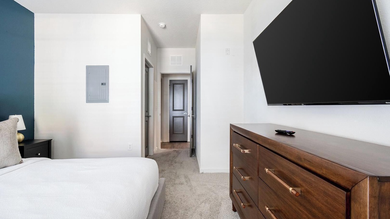 Photo of Bedroom in Tropic
