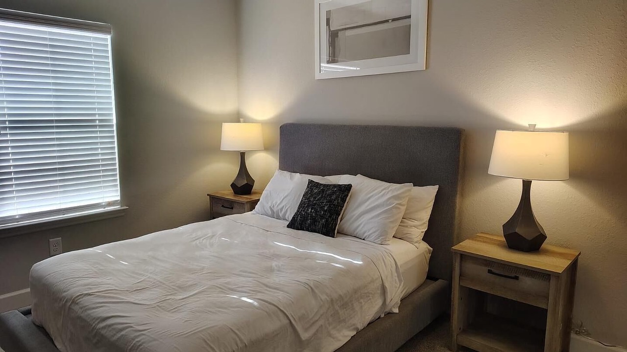 Photo of Bedroom in Newberry
