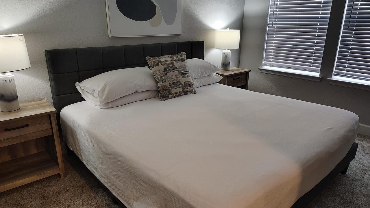 Photo of Bedroom in Newberry