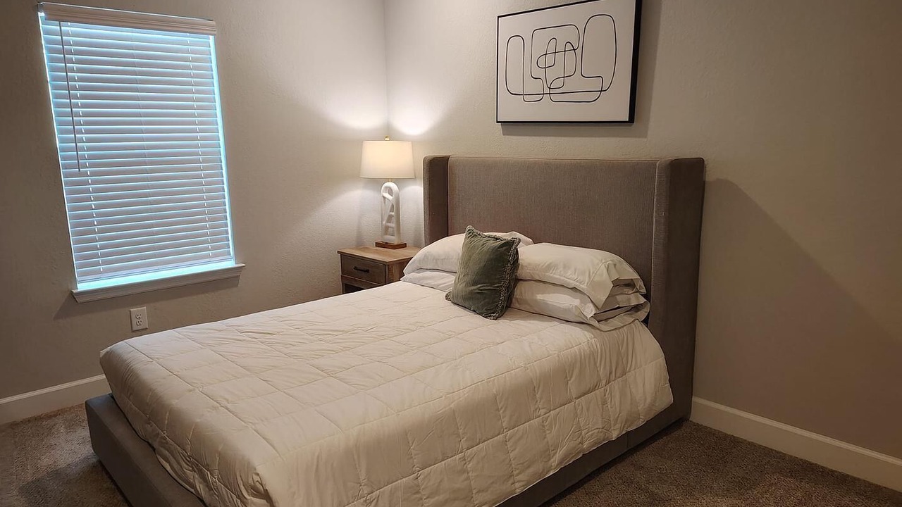 Photo of Bedroom in Newberry