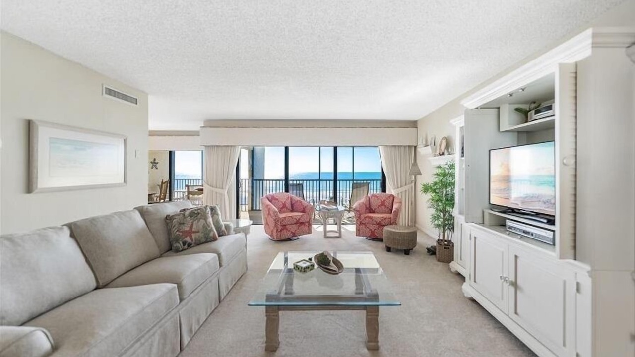 Photo of Livingroom in Boca Grande