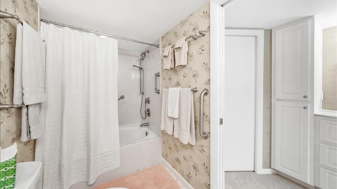 Photo of Bathroom in Boca Grande