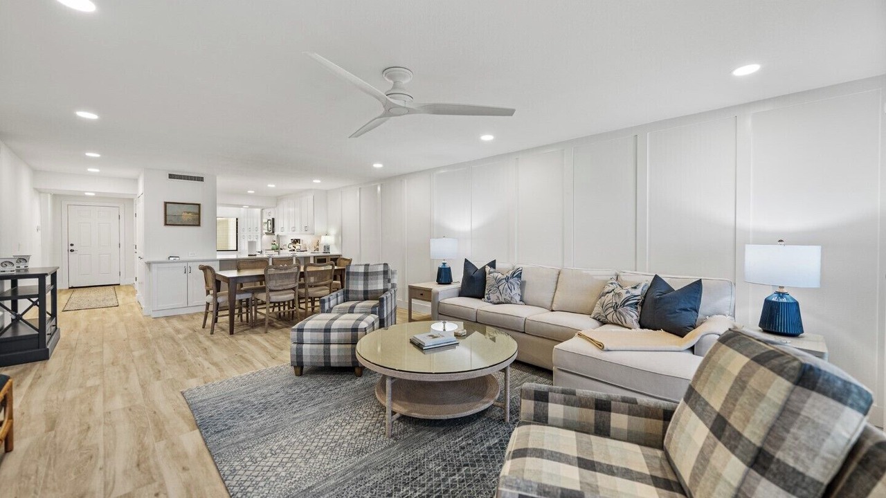 Photo of Livingroom in Boca Grande