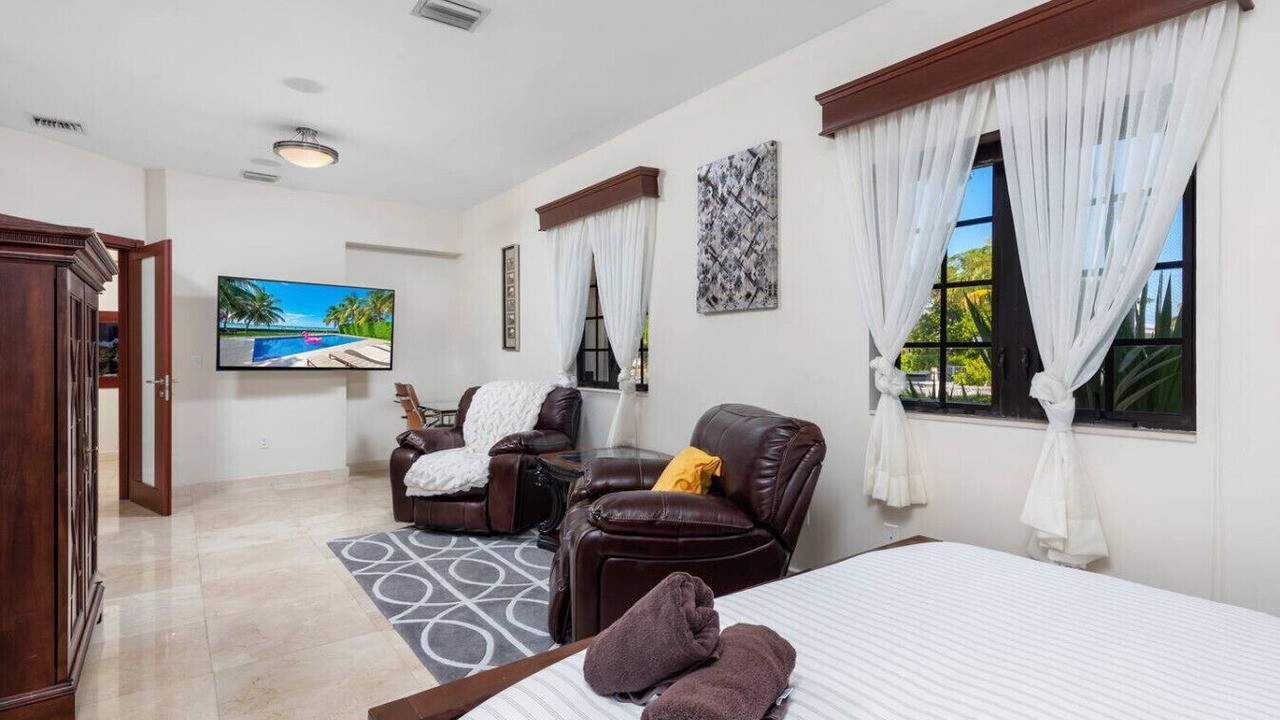 Photo of Bedroom in Venetian Islands