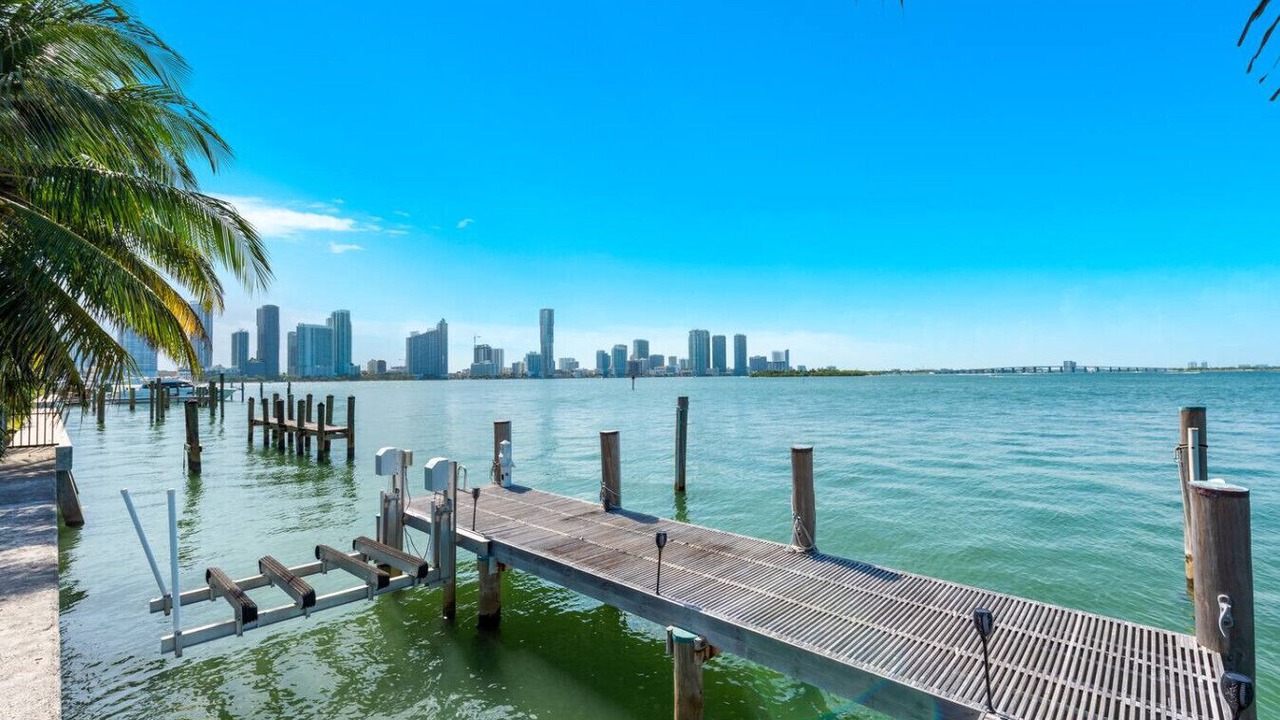 Photo of Others in Venetian Islands
