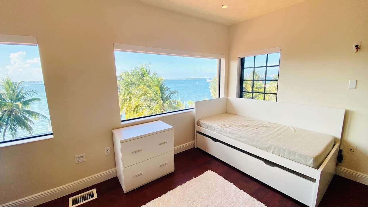 Photo of Bedroom in Venetian Islands