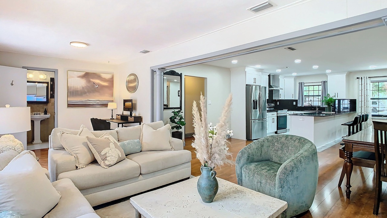 Photo of Livingroom in Old Seminole Heights